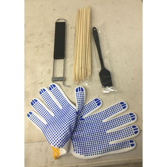 BBQ Grill Basket with Bag , Gloves, Wooden Skewers and Utensils New In Packaging - Picture 7 of 7